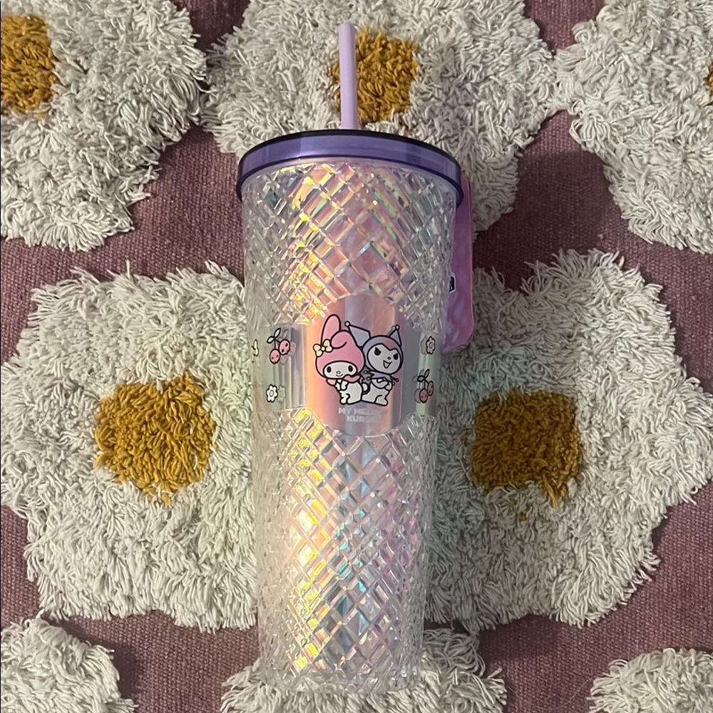 Plastic My Melody and Kuromi cup